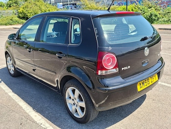 Used Volkswagen Polo 2009 for sale - 79012864: Photo