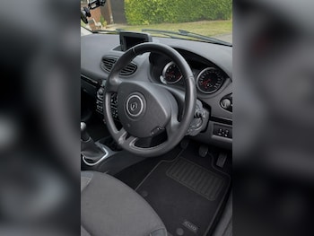 Used Renault Clio 2012 for sale - 79247478: Photo