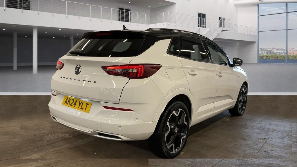 Used Vauxhall Grandland 2024 for sale - 77026976: Photo 4