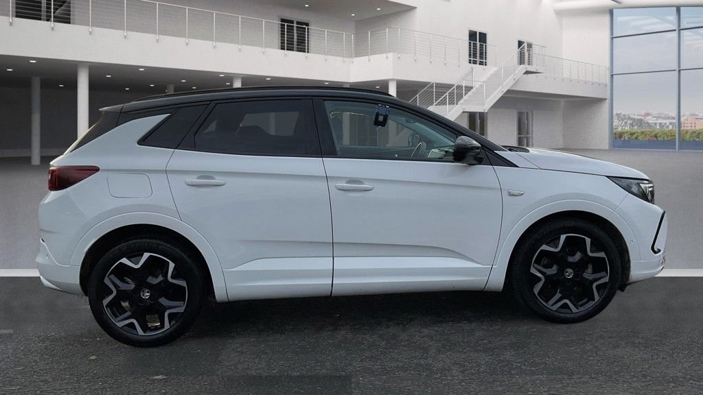 Used Vauxhall Grandland 2024 for sale - 77026976: Photo 5