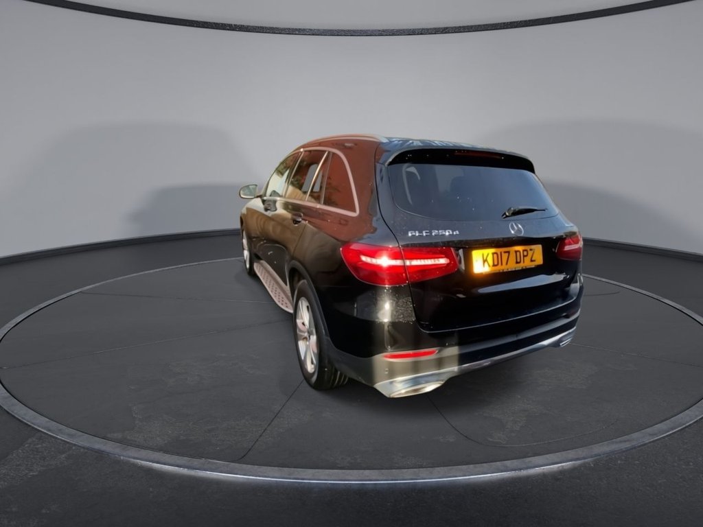 Used Mercedes-Benz GLC 2017 for sale - 76582298: Photo 16