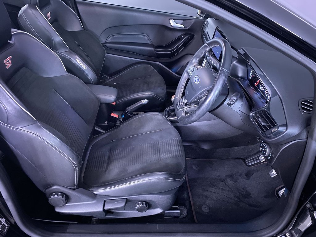 Used Ford Fiesta 2018 for sale - 77301799: Photo 15