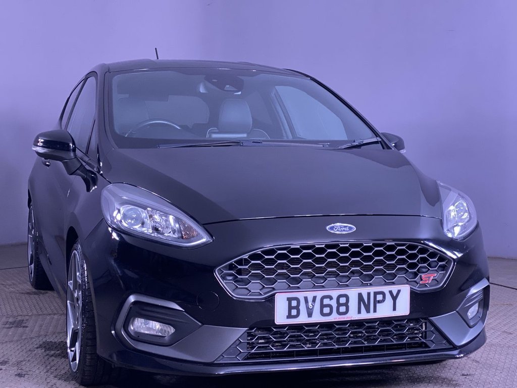 Used Ford Fiesta 2018 for sale - 77301799: Photo 2