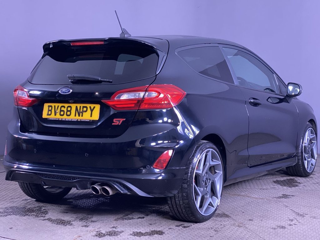 Used Ford Fiesta 2018 for sale - 77301799: Photo 8