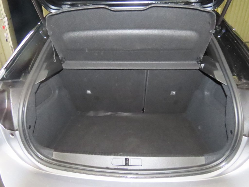 Used Vauxhall Corsa 2023 for sale - 75833004: Photo 9