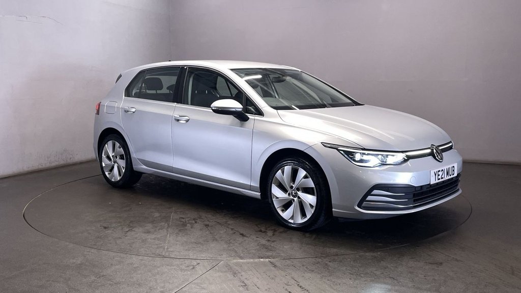 Used Volkswagen Golf 2021 for sale - 77110640: Photo 2