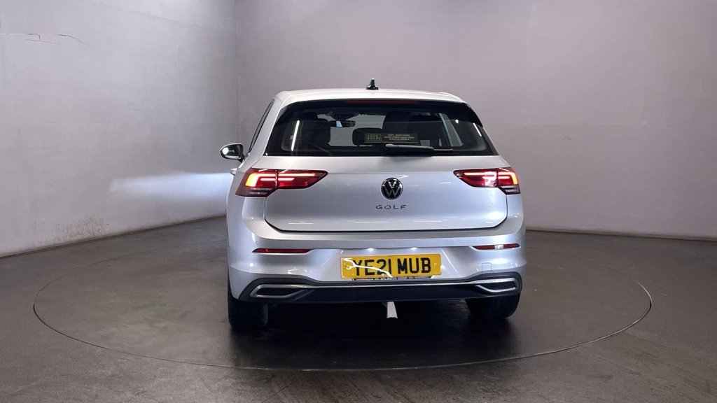 Used Volkswagen Golf 2021 for sale - 77110640: Photo 7