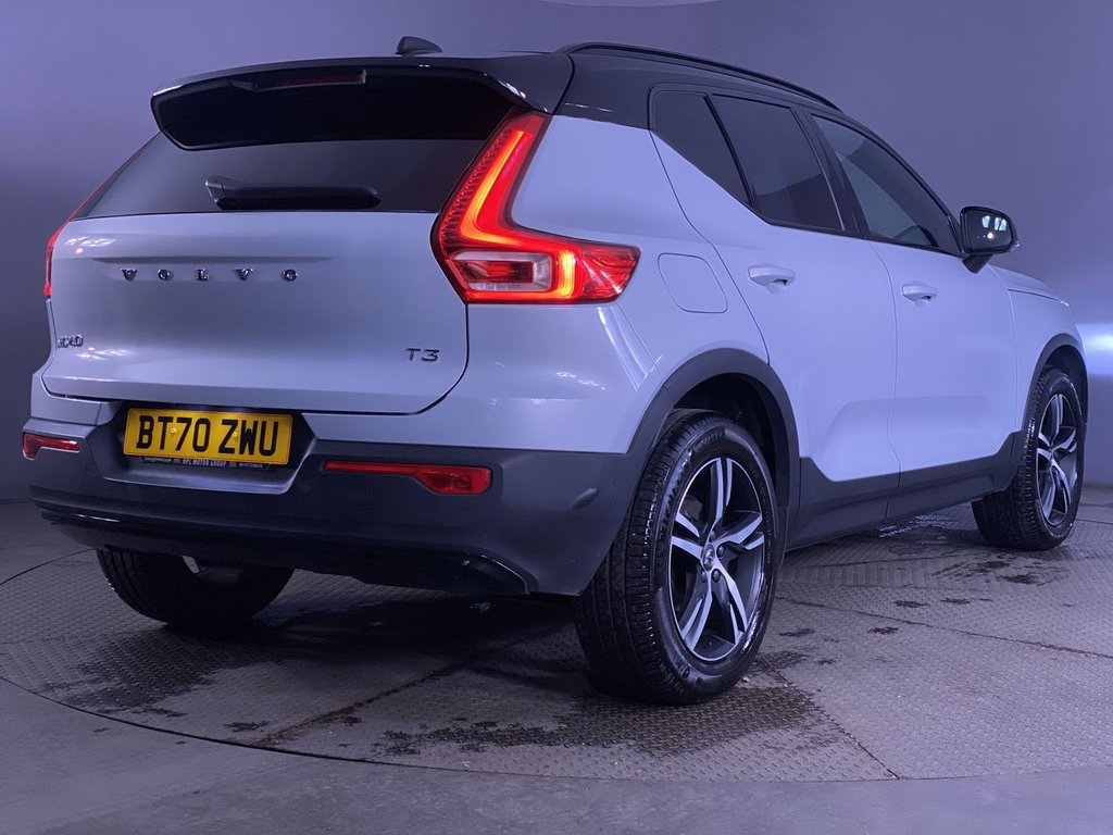 Used Volvo XC40 2020 for sale - 76509925: Photo 8