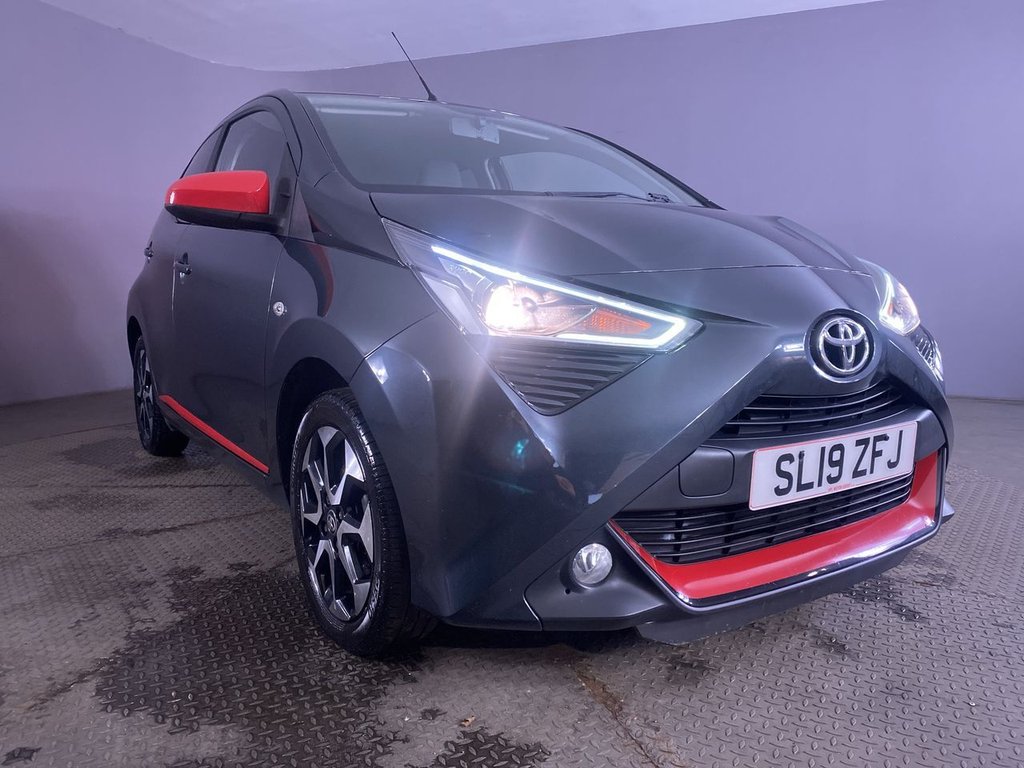Used Toyota AYGO 2019 for sale - 76698883: Photo 11