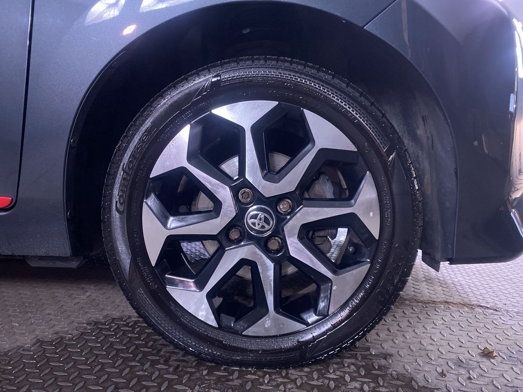 Used Toyota AYGO 2019 for sale - 76698883: Photo 12