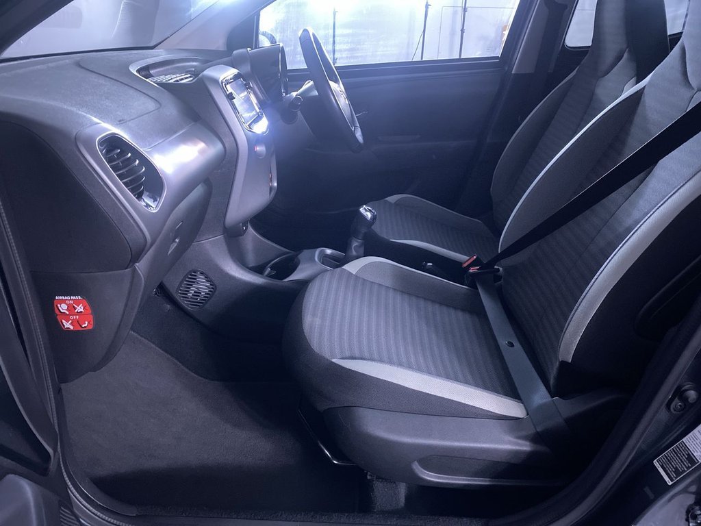 Used Toyota AYGO 2019 for sale - 76698883: Photo 17