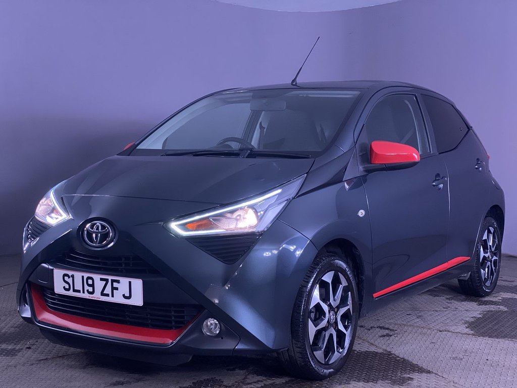 Used Toyota AYGO 2019 for sale - 76698883: Photo 4