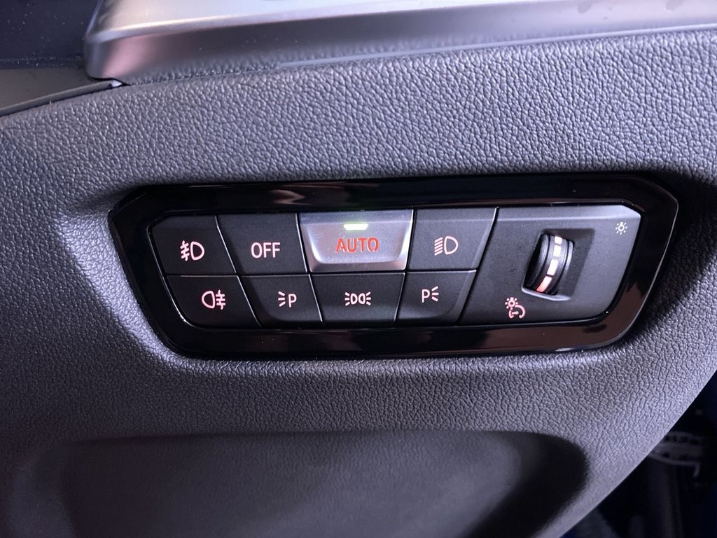 Used BMW 3 Series 2021 for sale - 77498847: Photo 23