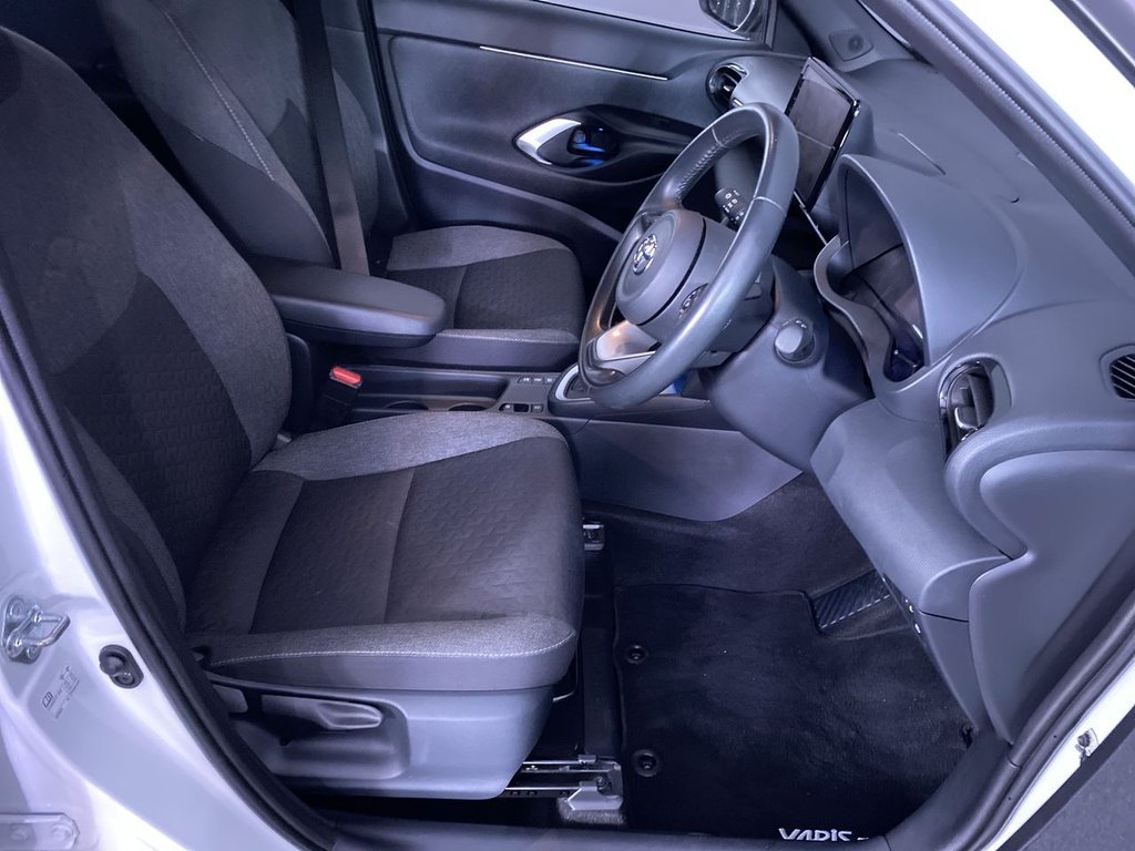 Used Toyota Yaris Cross 2022 for sale - 77110569: Photo 15