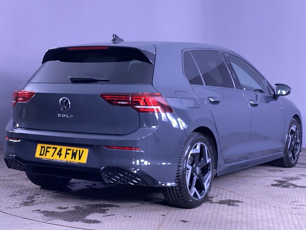 Used Volkswagen Golf 2024 for sale - 76923273: Photo 15