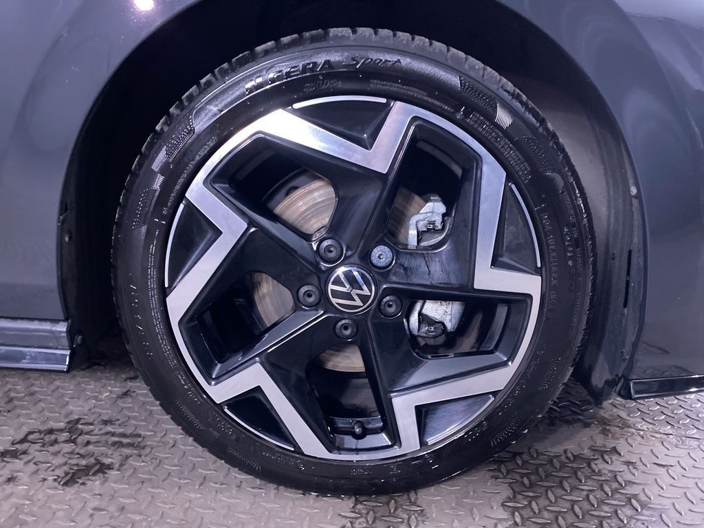 Used Volkswagen Golf 2024 for sale - 76923273: Photo 19