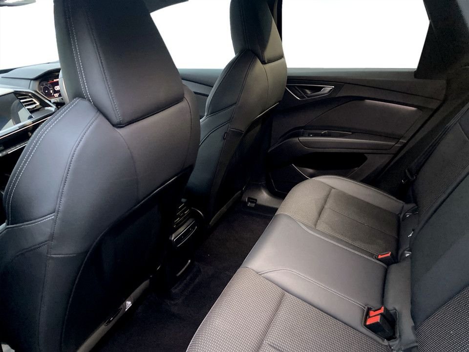 Used Audi Q4 e-tron 2022 for sale - 77967062: Photo 20