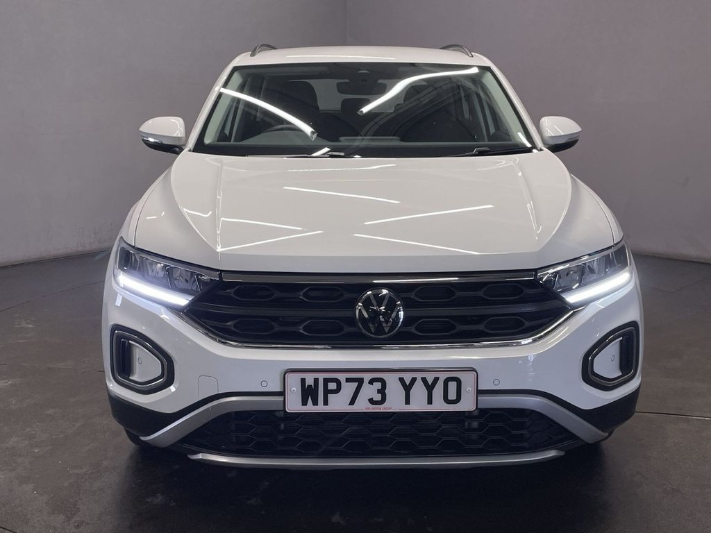 Used Volkswagen T-Roc 2023 for sale - 77719601: Photo 10