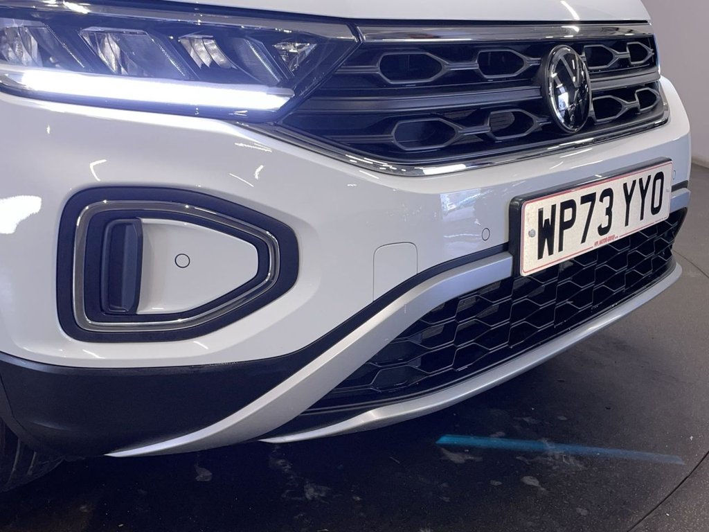 Used Volkswagen T-Roc 2023 for sale - 77719601: Photo 11