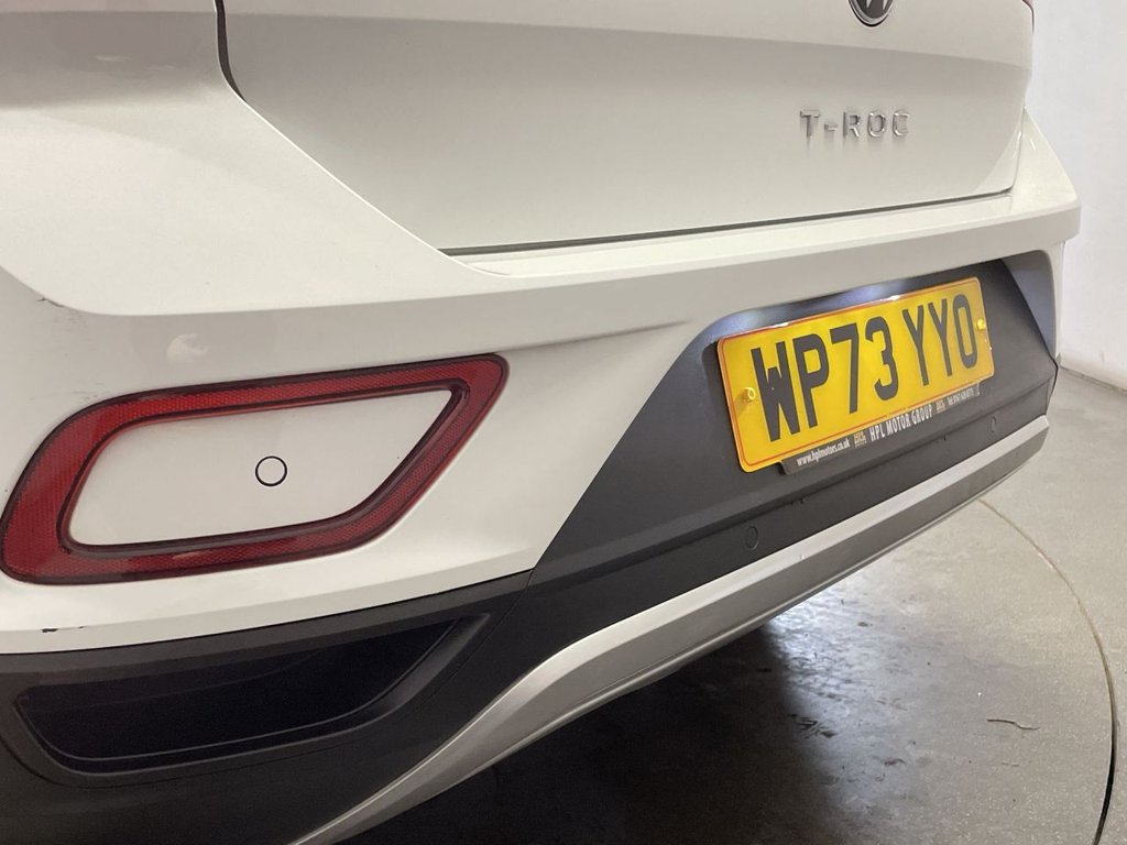 Used Volkswagen T-Roc 2023 for sale - 77719601: Photo 14