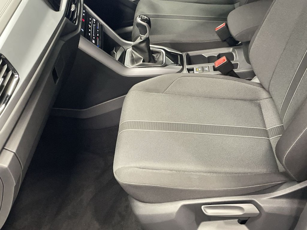 Used Volkswagen T-Roc 2023 for sale - 77719601: Photo 17