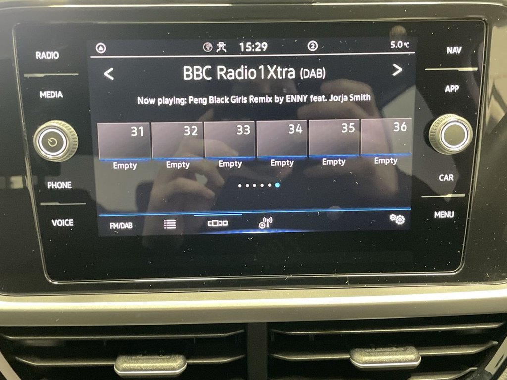 Used Volkswagen T-Roc 2023 for sale - 77719601: Photo 25