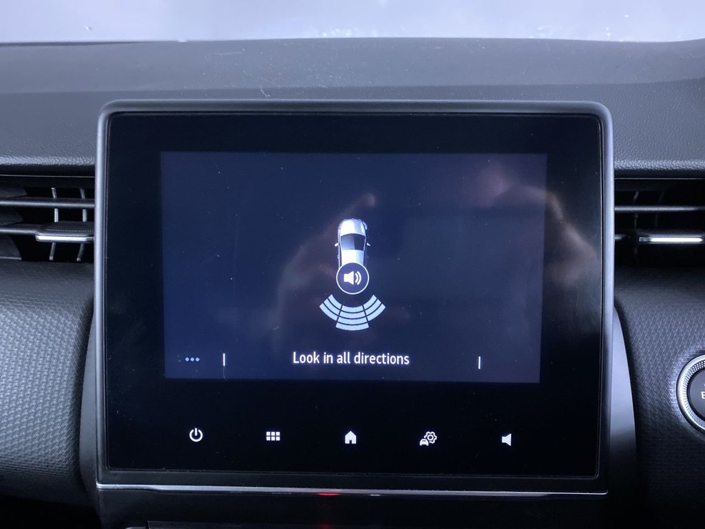 Used Renault Clio 2022 for sale - 77007025: Photo 24