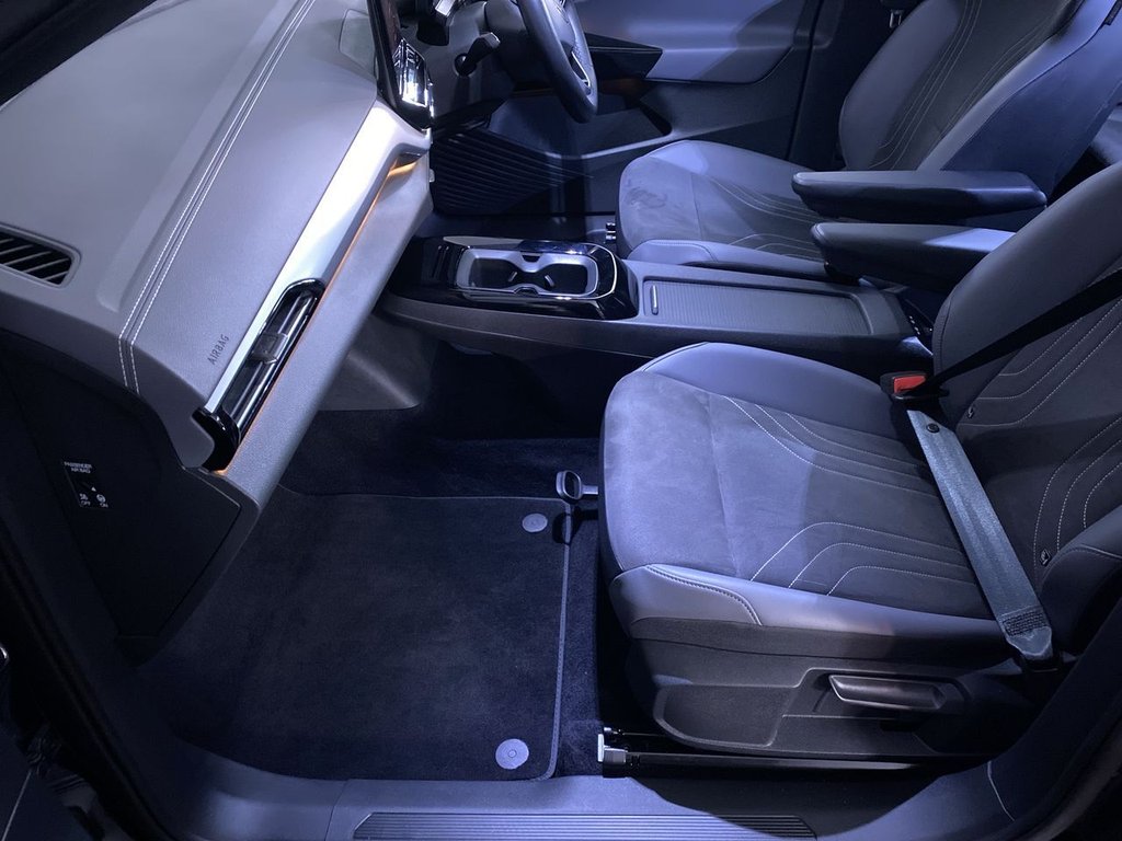 Used Volkswagen ID.4 2023 for sale - 77498821: Photo 24