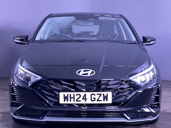 Used Hyundai i20 2024 for sale - 76768346: Photo