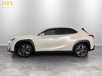 Used Lexus UX 2019 for sale - 79671108: Photo