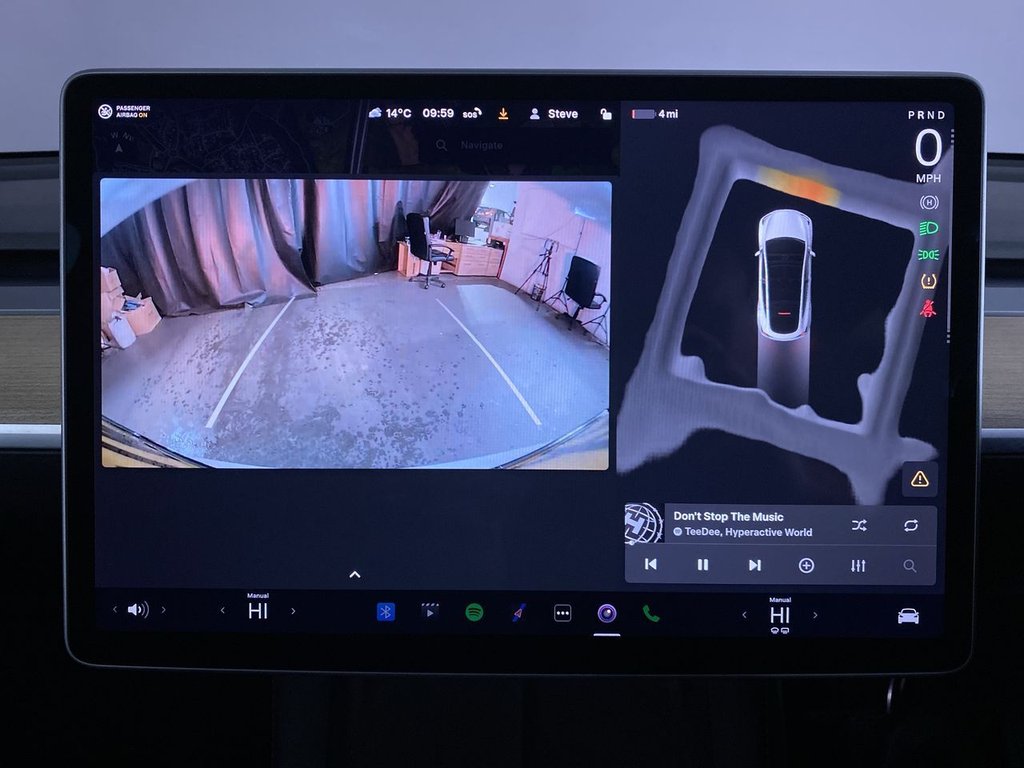 Used Tesla Model Y 2023 for sale - 76604805: Photo 24