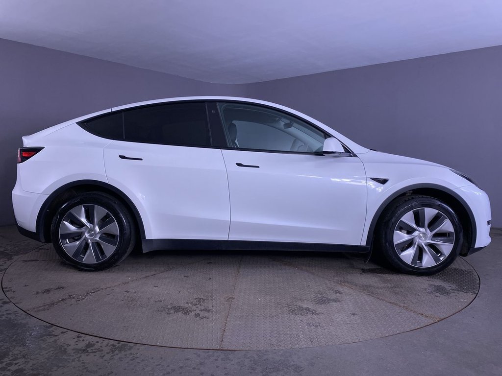 Used Tesla Model Y 2023 for sale - 76604805: Photo 9
