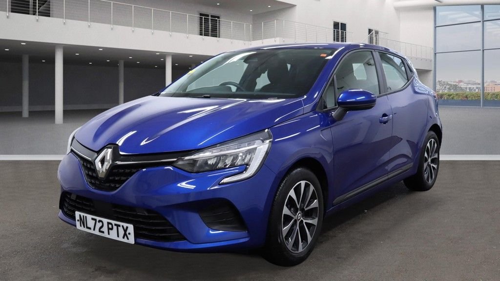 Used Renault Clio 2022 for sale - 76406972: Photo 2