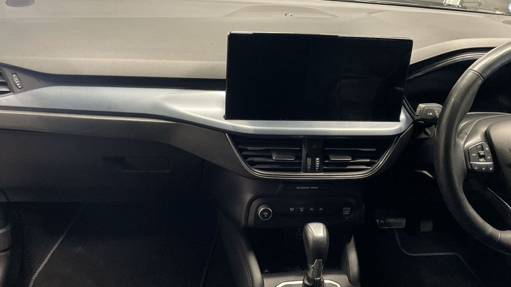 Used Ford Focus 2023 for sale - 76202603: Photo 16