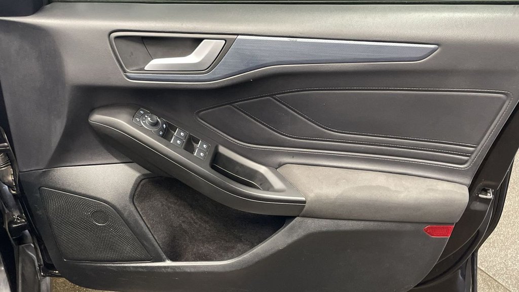 Used Ford Focus 2023 for sale - 76202603: Photo 24