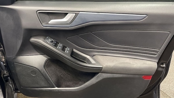 Used Ford Focus 2023 for sale - 76202603: Photo 24