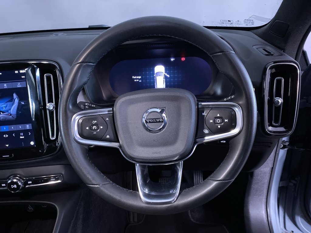 Used Volvo XC40 2022 for sale - 76303835: Photo 16