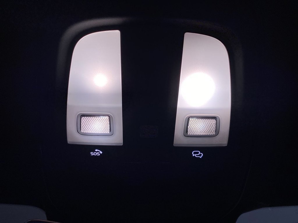 Used Volvo XC40 2022 for sale - 76303835: Photo 18