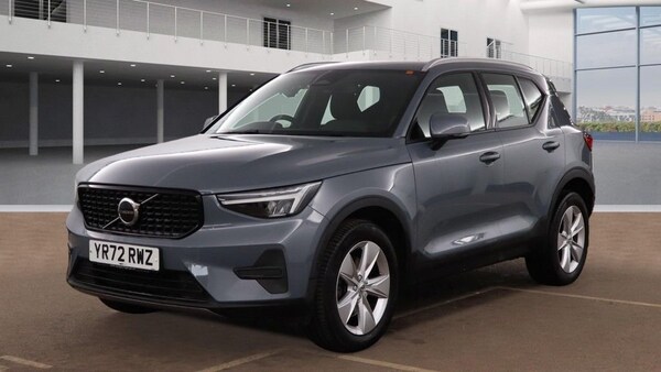 Used Volvo XC40 2022 for sale - 76303835: Photo 2