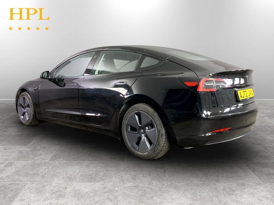 Used Tesla Model 3 2022 for sale - 77642701: Photo 5