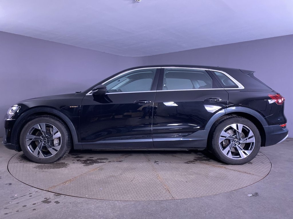 Used Audi e-tron 2021 for sale - 77383673: Photo 5