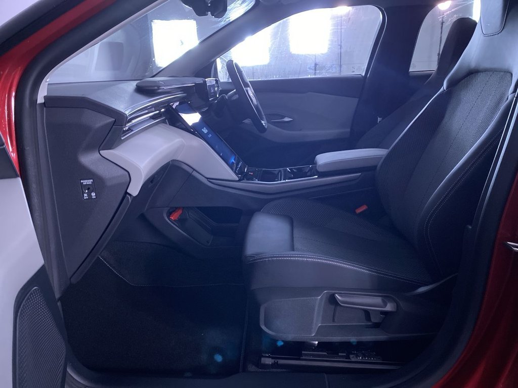 Used Ford Explorer 2025 for sale - 76768618: Photo 17