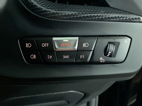 Used BMW 1 Series 2021 for sale - 75752779: Photo 23