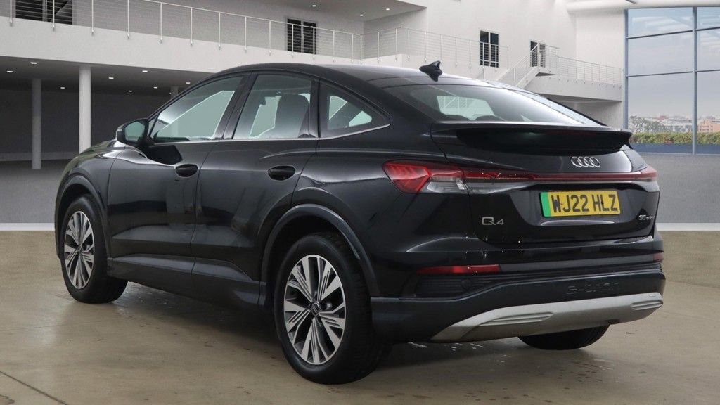 Used Audi Q4 e-tron 2022 for sale - 76768150: Photo 3