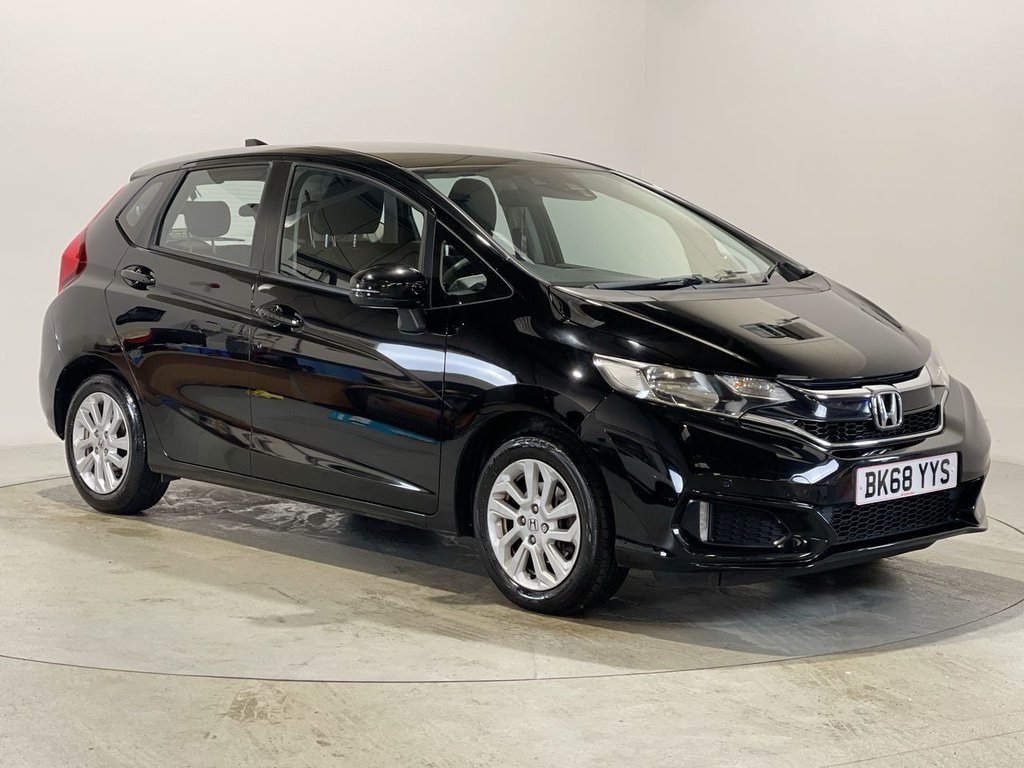 Used Honda Jazz 2018 for sale - 78200026: Photo 2