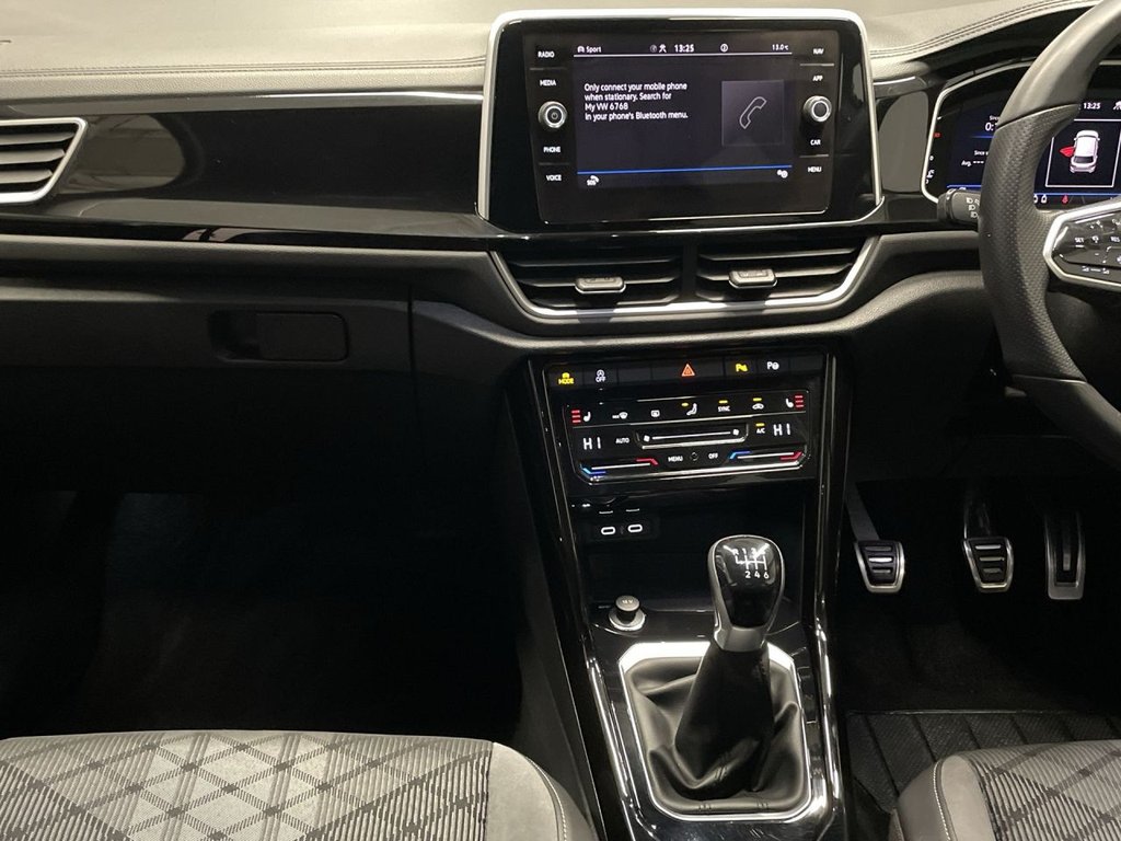 Used Volkswagen T-Roc 2023 for sale - 78029819: Photo 16