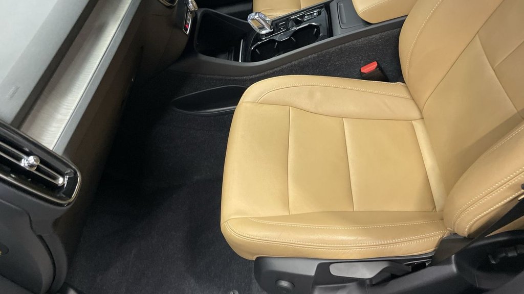 Used Volvo XC40 2019 for sale - 77110702: Photo 17