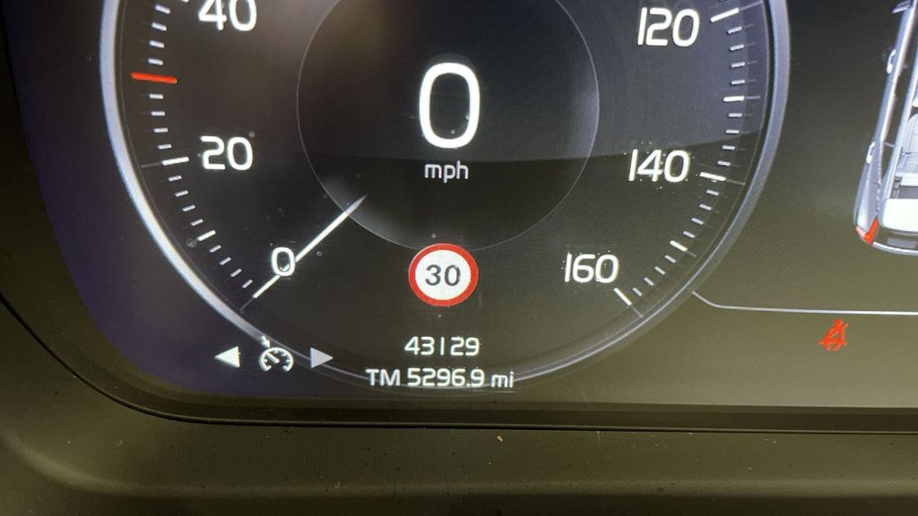 Used Volvo XC40 2019 for sale - 77110702: Photo 25