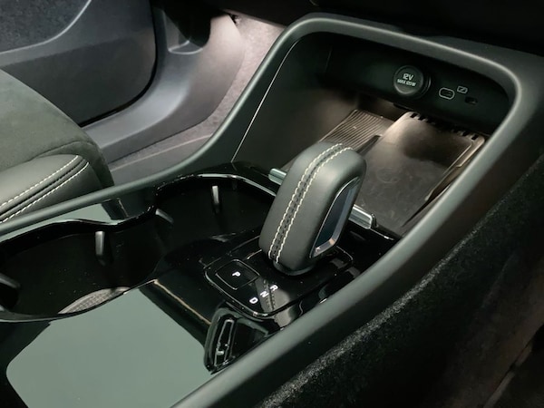Used Volvo XC40 2021 for sale - 75286973: Photo 21
