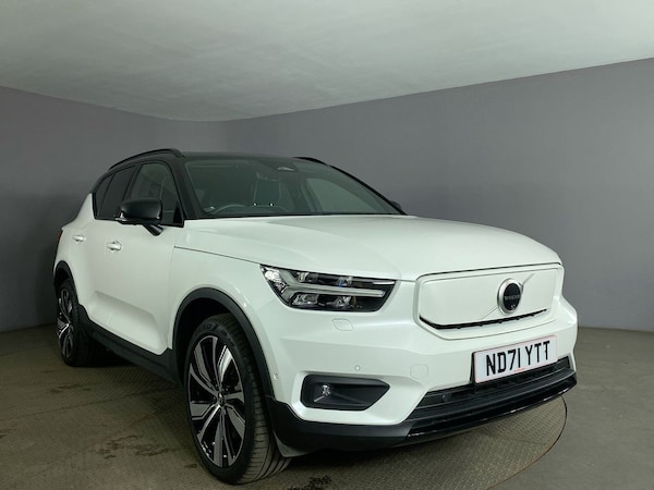 Used Volvo XC40 2021 for sale - 75286973: Photo 2